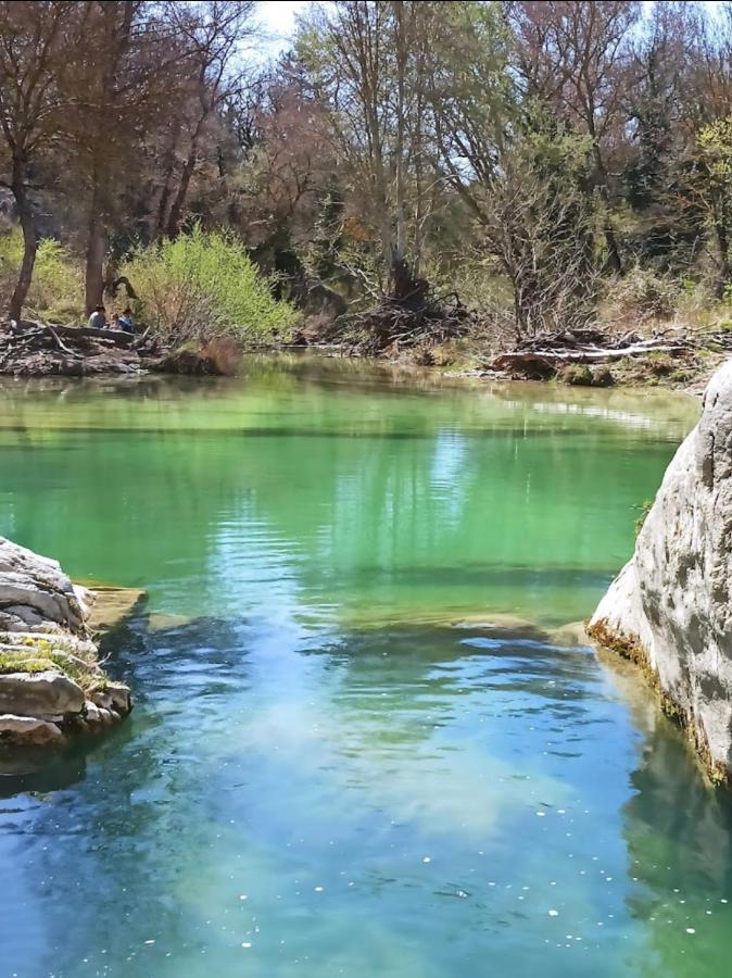 Sous Les Etoiles En Provence, Gite Les Bambous Lurs エクステリア 写真